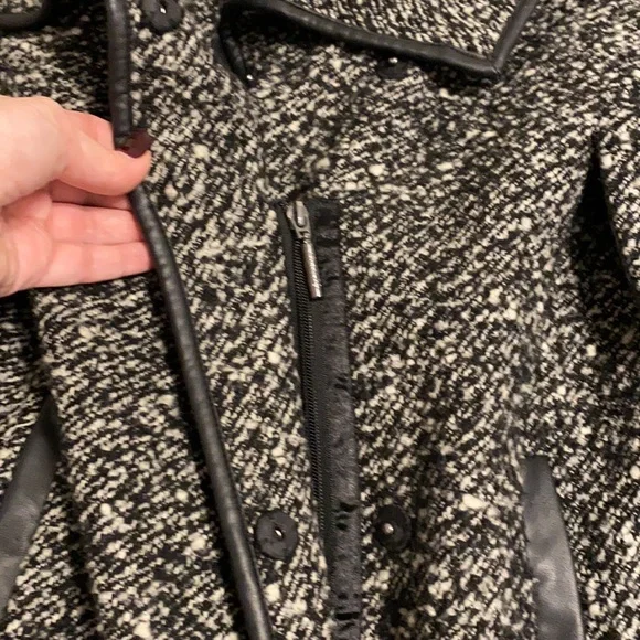 Calvin Klein Women’s Coat Size L/XL - Picture 8 of 11